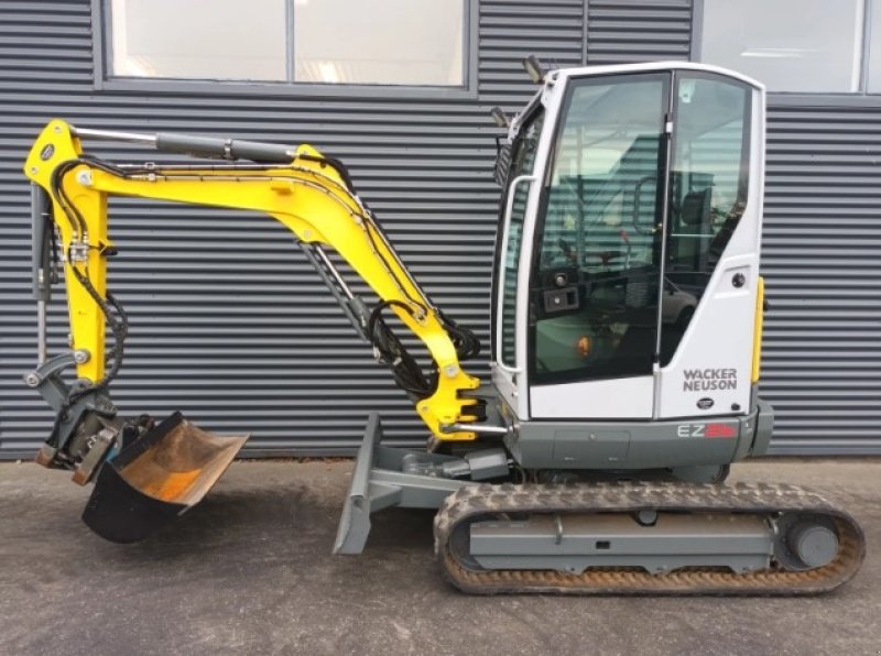 Bagger of the type Wacker Neuson ez26, Gebrauchtmaschine in Fårevejle (Picture 5)