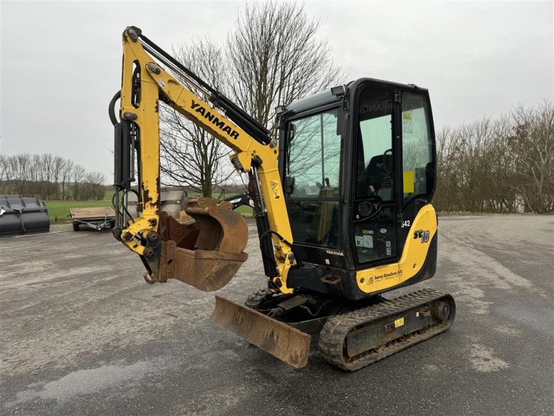 Bagger van het type Yanmar SV 18 KUN 2600 TIMER!, Gebrauchtmaschine in Nørager (Foto 1)