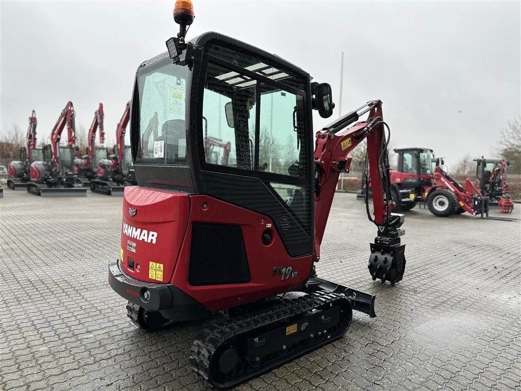 Bagger типа Yanmar SV 19 VT med Compact Tilt Rotator, Gebrauchtmaschine в Horsens (Фотография 5)