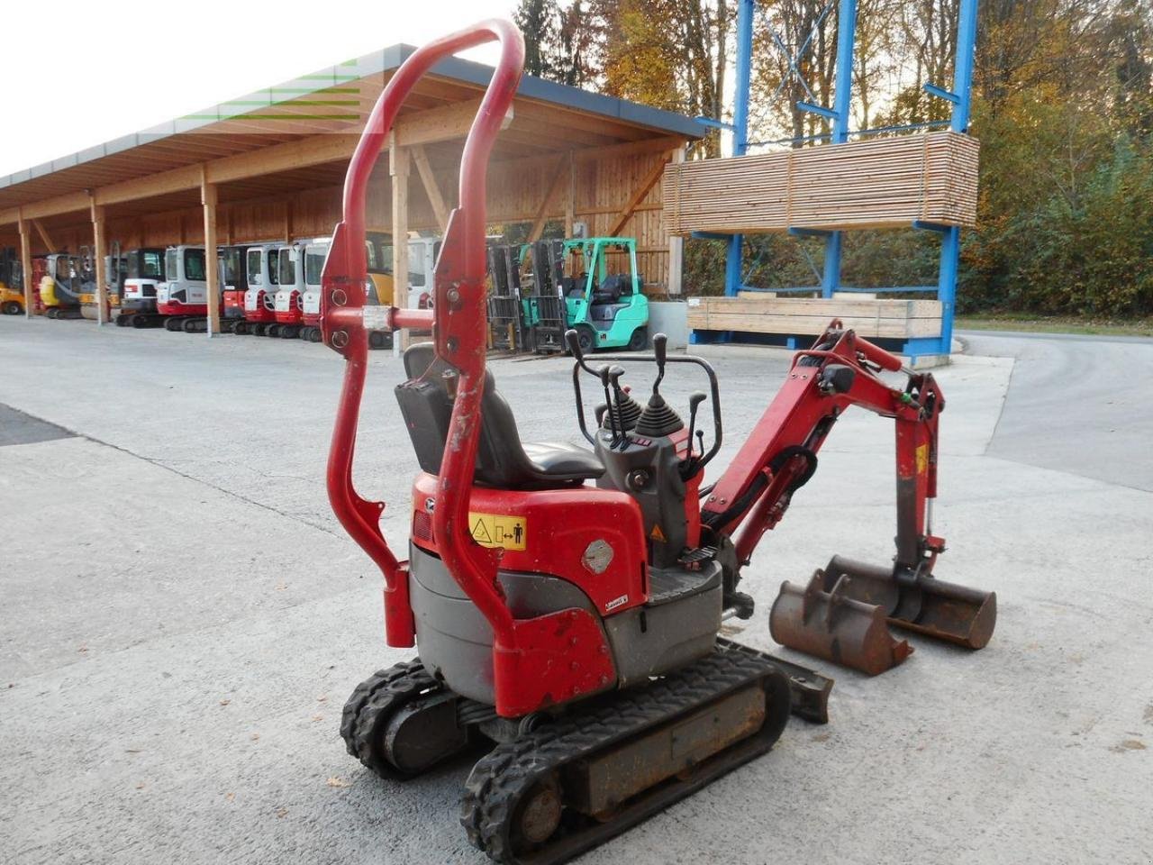 Bagger del tipo Yanmar sv08 ( 1.035kg ) verstellfahrwerk + 2 löffel, Gebrauchtmaschine en ST. NIKOLAI/DR. (Imagen 4)