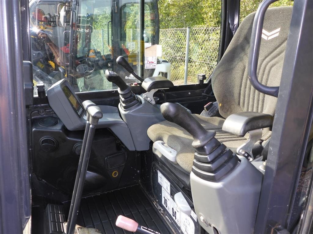 Bagger des Typs Yanmar SV26, Gebrauchtmaschine in Nørresundby (Bild 2)