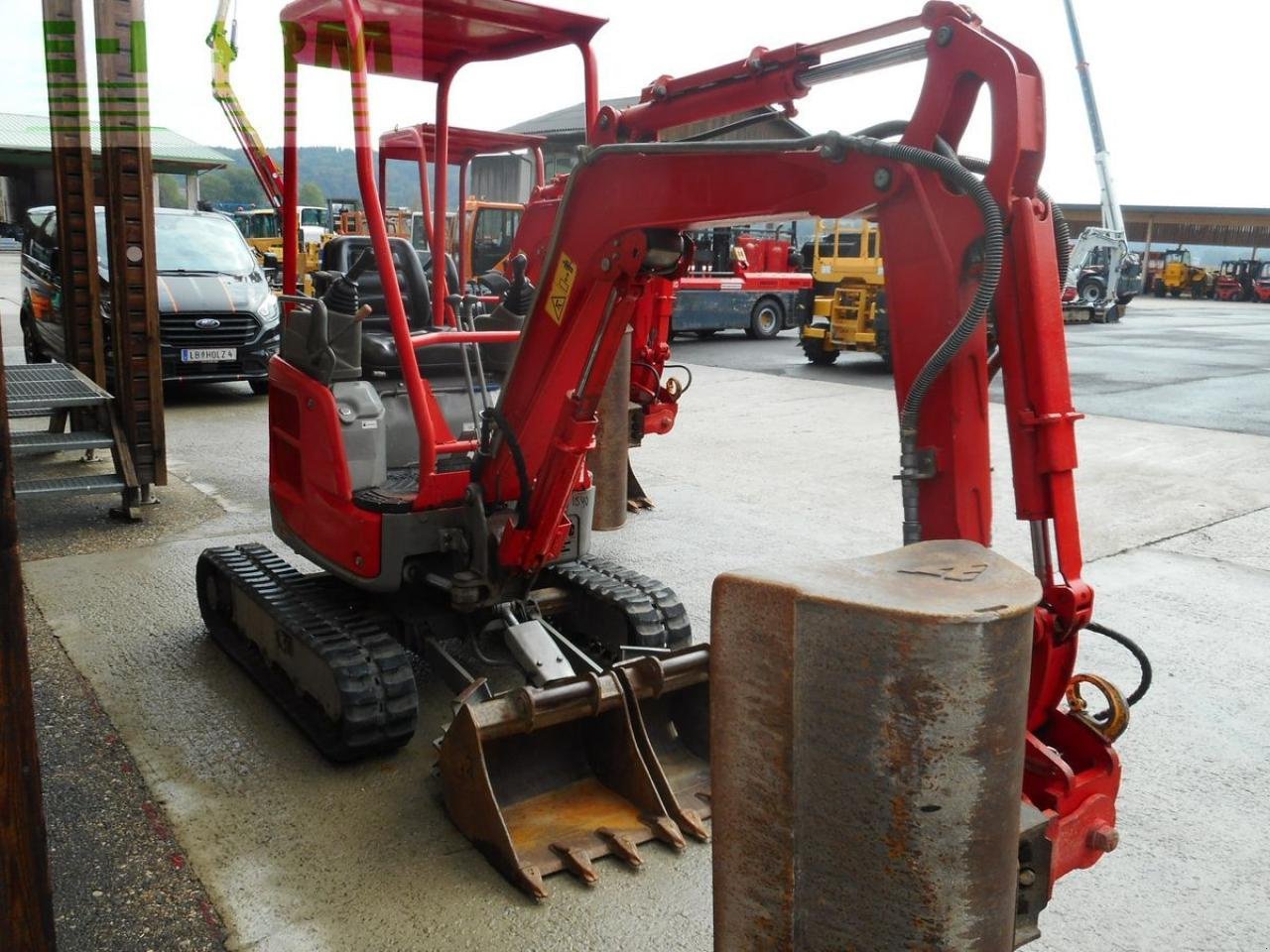 Bagger tip Yanmar vio17 ( 1.765kg ) mit powertilt u. 3 löffel, Gebrauchtmaschine in ST. NIKOLAI/DR. (Poză 9)