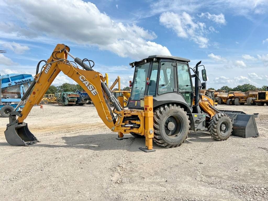 Baggerlader typu Case 851FX Plus 4WD - New / Unused / Telescopic, Gebrauchtmaschine v Veldhoven (Obrázek 3)