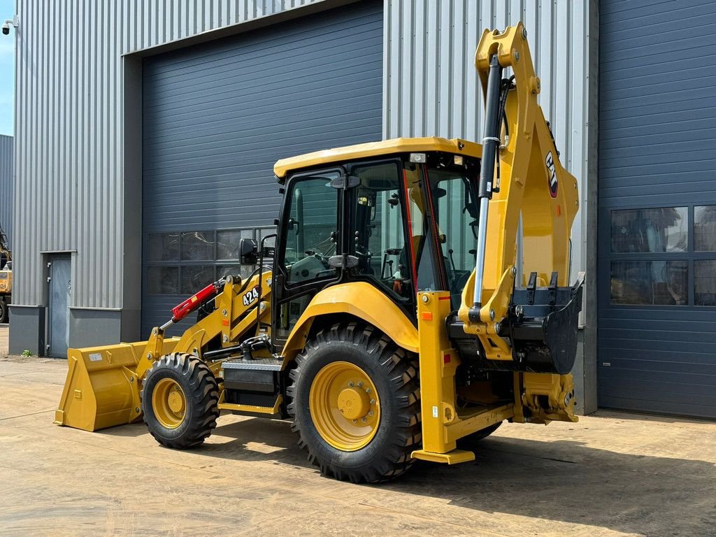 Baggerlader van het type Caterpillar 424 4x4, Neumaschine in Velddriel (Foto 8)