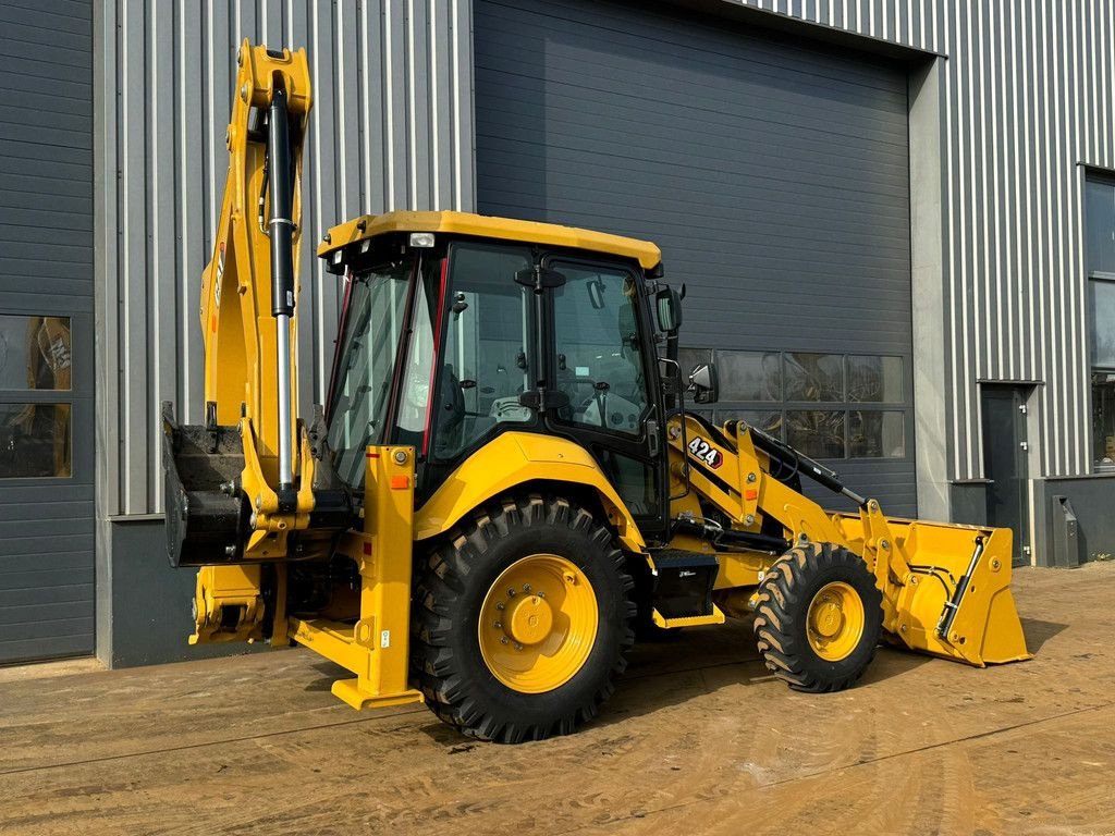 Baggerlader van het type Caterpillar 424 4x4, Gebrauchtmaschine in Velddriel (Foto 4)