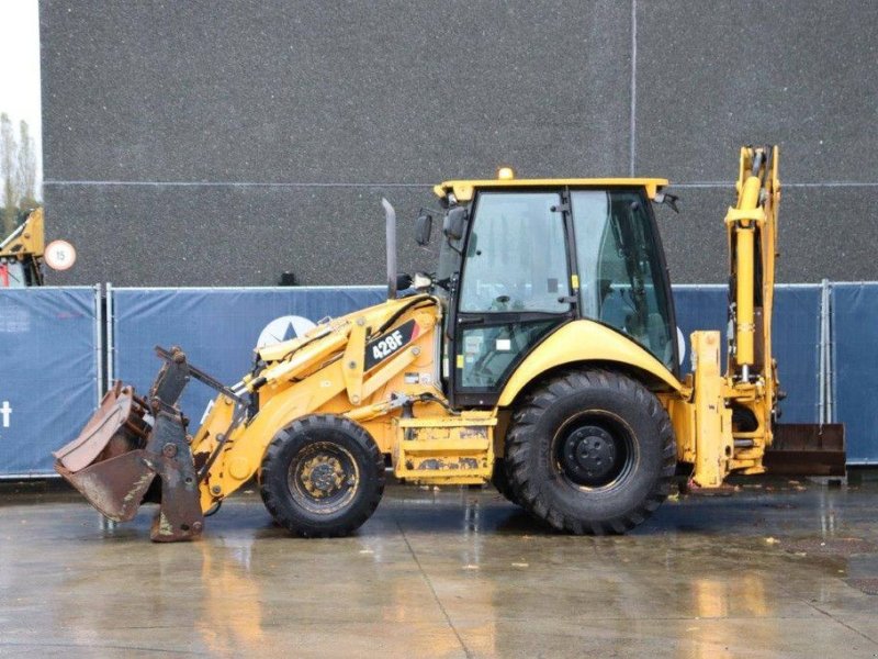 Baggerlader of the type Caterpillar 428F, Gebrauchtmaschine in Antwerpen (Picture 1)