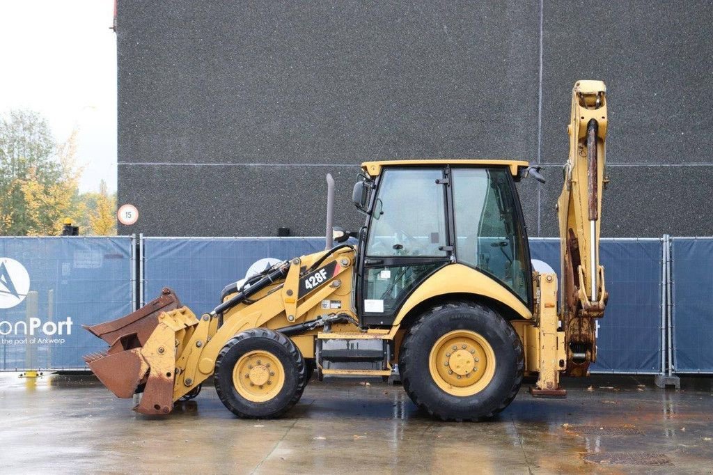 Baggerlader del tipo Caterpillar 428F, Gebrauchtmaschine en Antwerpen (Imagen 2)