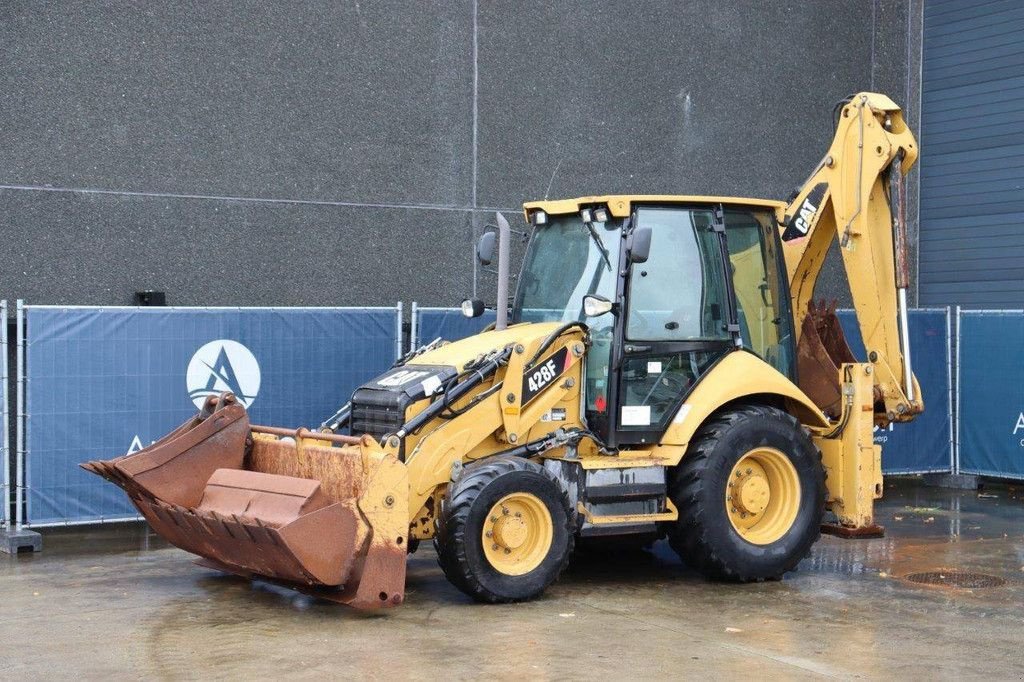 Baggerlader van het type Caterpillar 428F, Gebrauchtmaschine in Antwerpen (Foto 10)