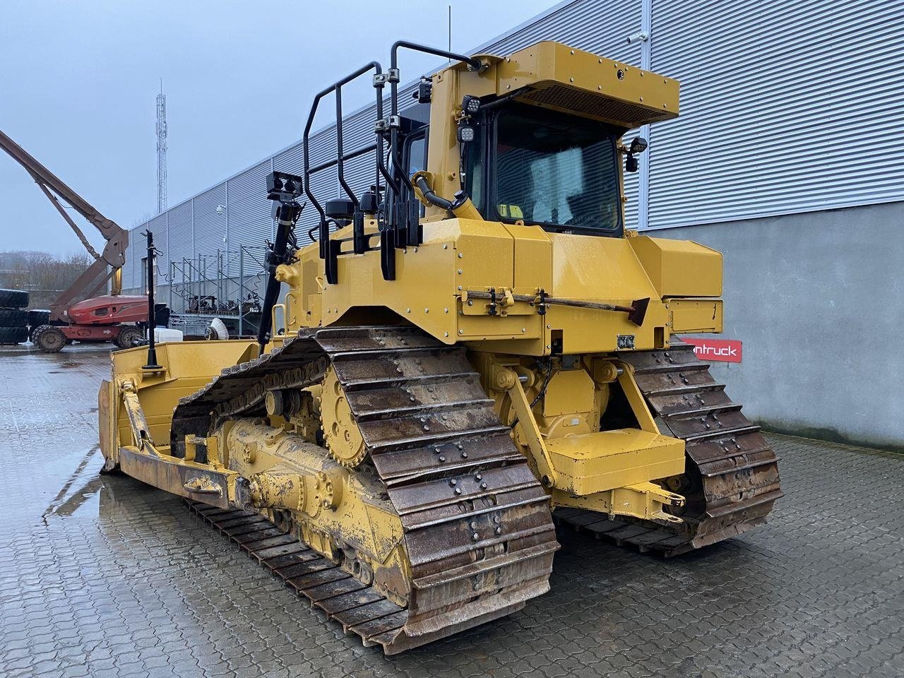 Baggerlader типа Caterpillar D6T, Gebrauchtmaschine в Skive (Фотография 2)