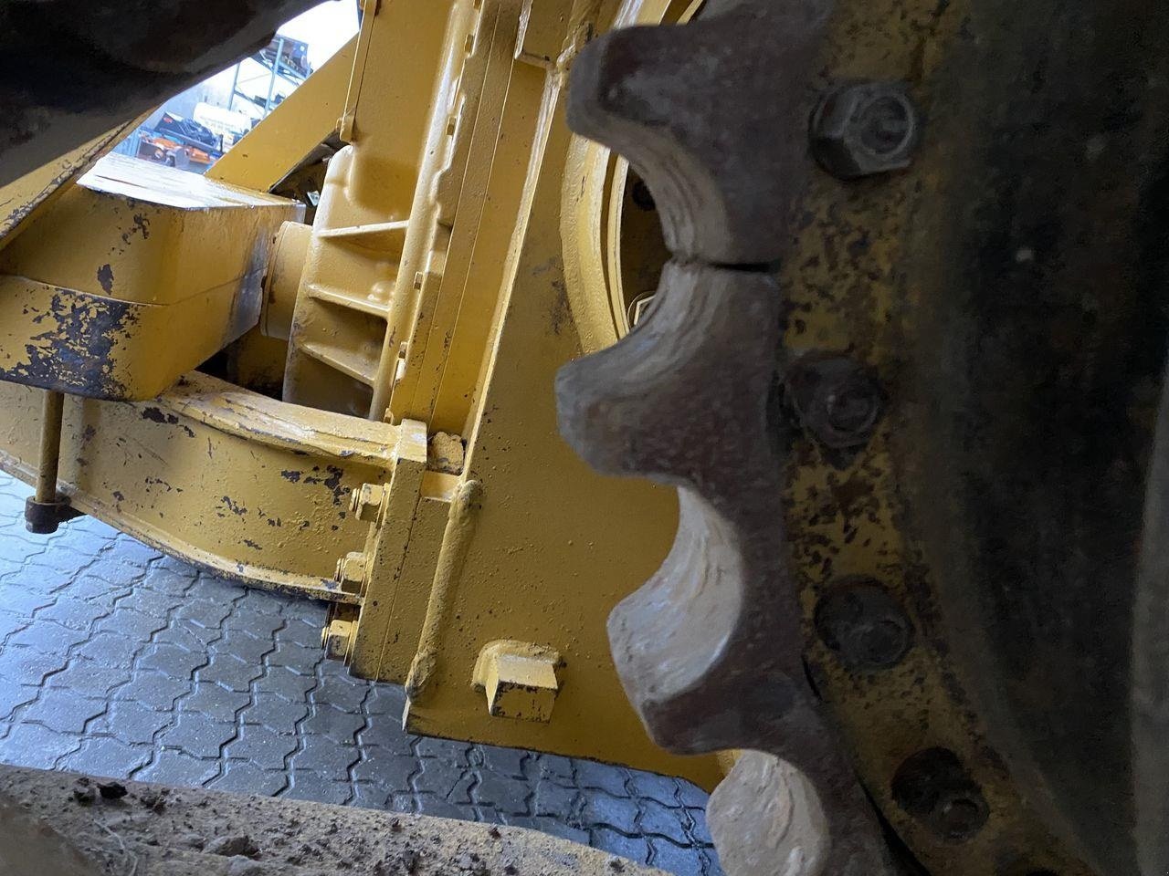 Baggerlader del tipo Caterpillar D6T, Gebrauchtmaschine en Skive (Imagen 7)