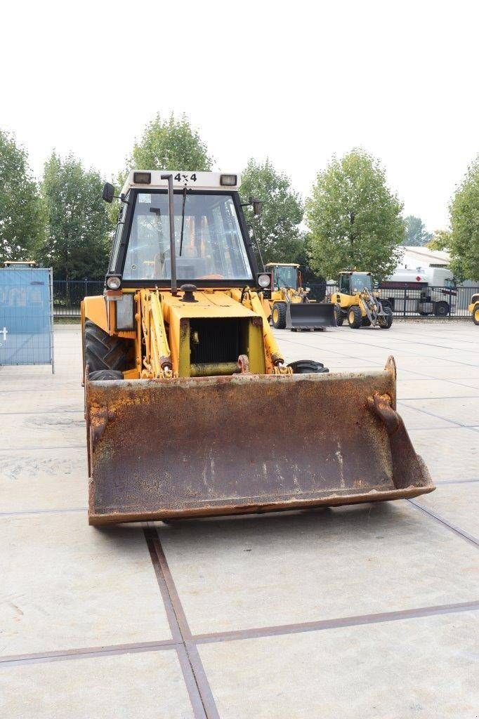 Baggerlader typu JCB 3CX-4/325071/P, Gebrauchtmaschine w Antwerpen (Zdjęcie 8)