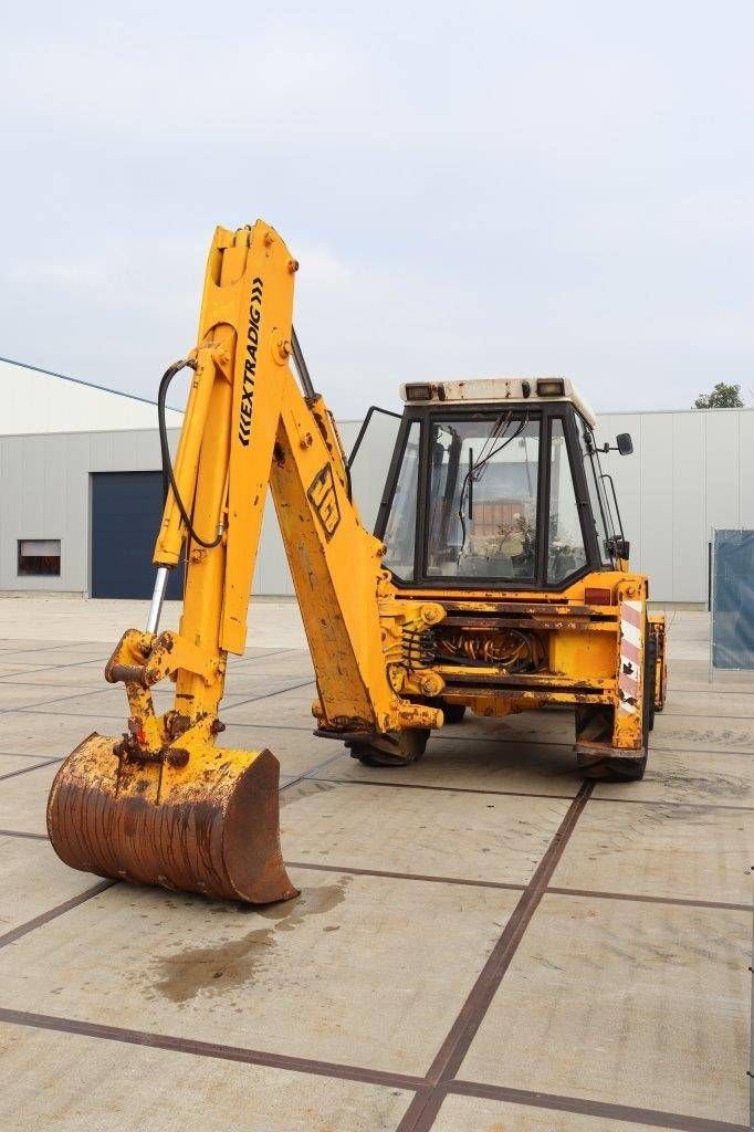 Baggerlader van het type JCB 3CX-4/325071/P, Gebrauchtmaschine in Antwerpen (Foto 7)