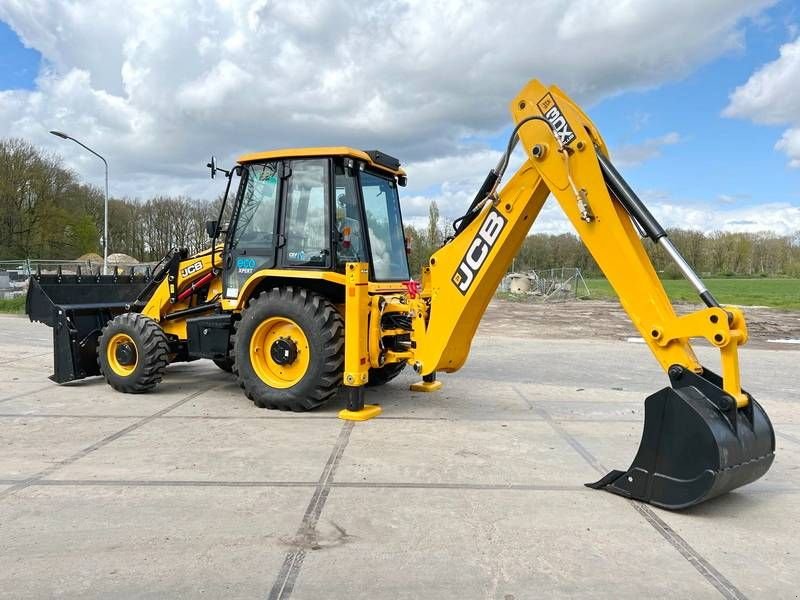 Baggerlader tip JCB 3DX / 3CX Plus 4WD - 4/1 Bucket / Hammer Lines, Neumaschine in Veldhoven (Poză 2)