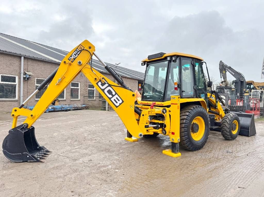 Baggerlader del tipo JCB 3DX / 3CX Plus 4WD - New / Unused / Hammer Lines, Neumaschine In Veldhoven (Immagine 3)