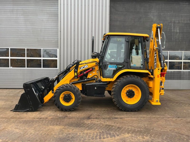 Baggerlader of the type JCB 3DX 4x4 Super Plus, Neumaschine in Velddriel (Picture 1)