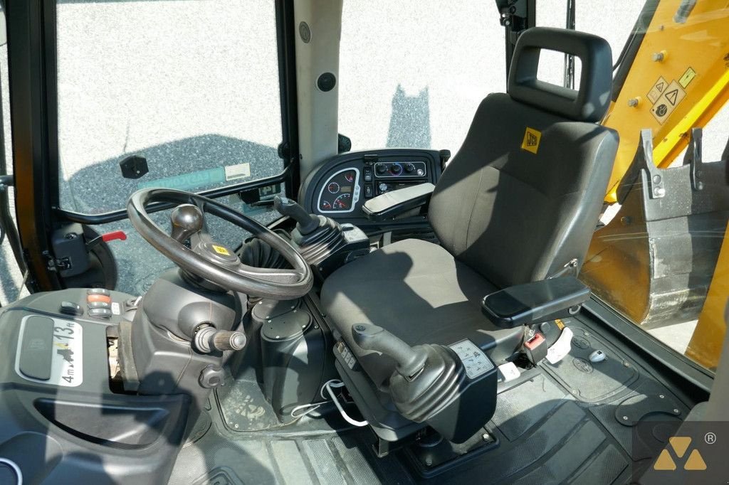 Baggerlader tip JCB 4CX 4WS, Gebrauchtmaschine in Zevenbergen (Poză 8)