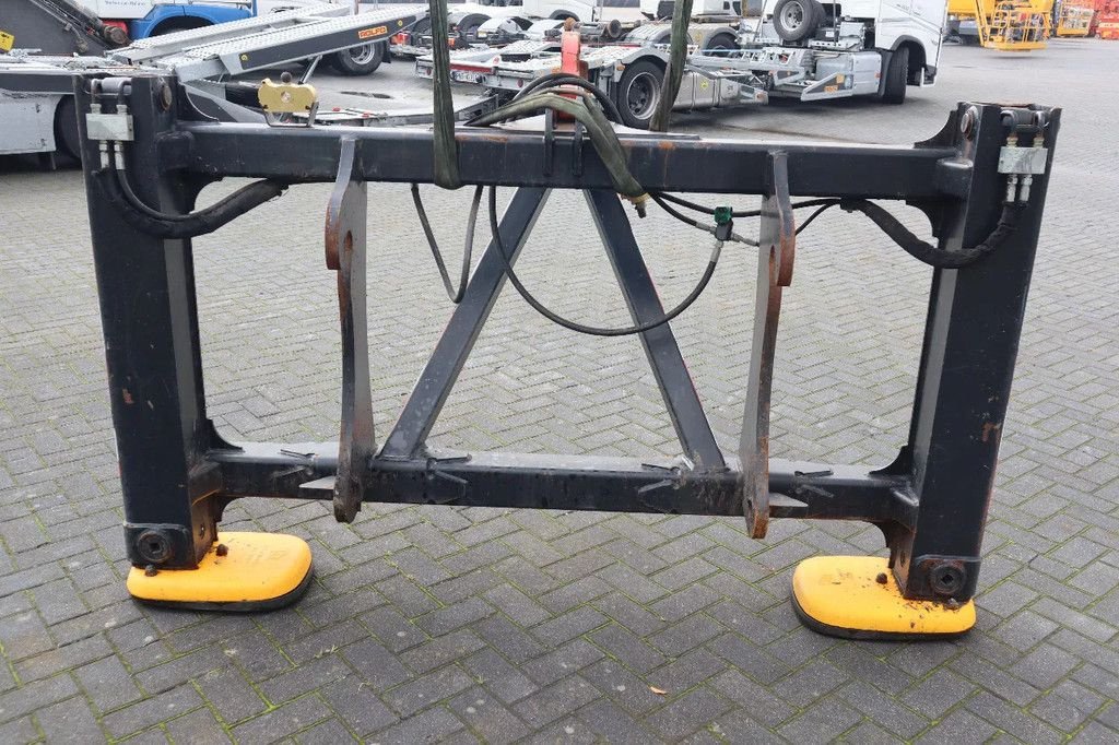 Baggerlader Türe ait JCB 4CX 5CX OUTRIGGERS CONTAINER HOOK, Gebrauchtmaschine içinde Marknesse (resim 5)