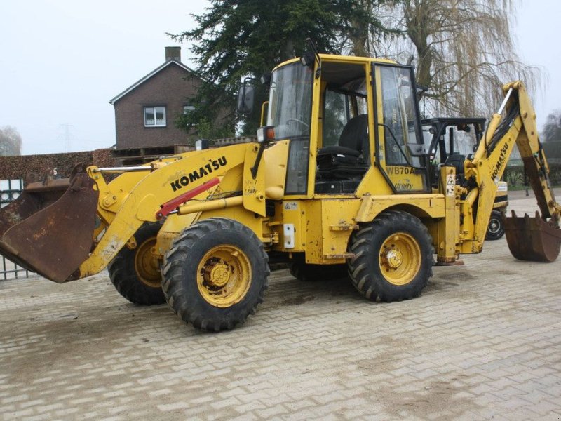 Baggerlader typu Komatsu WB70A, Gebrauchtmaschine v Antwerpen (Obrázek 1)