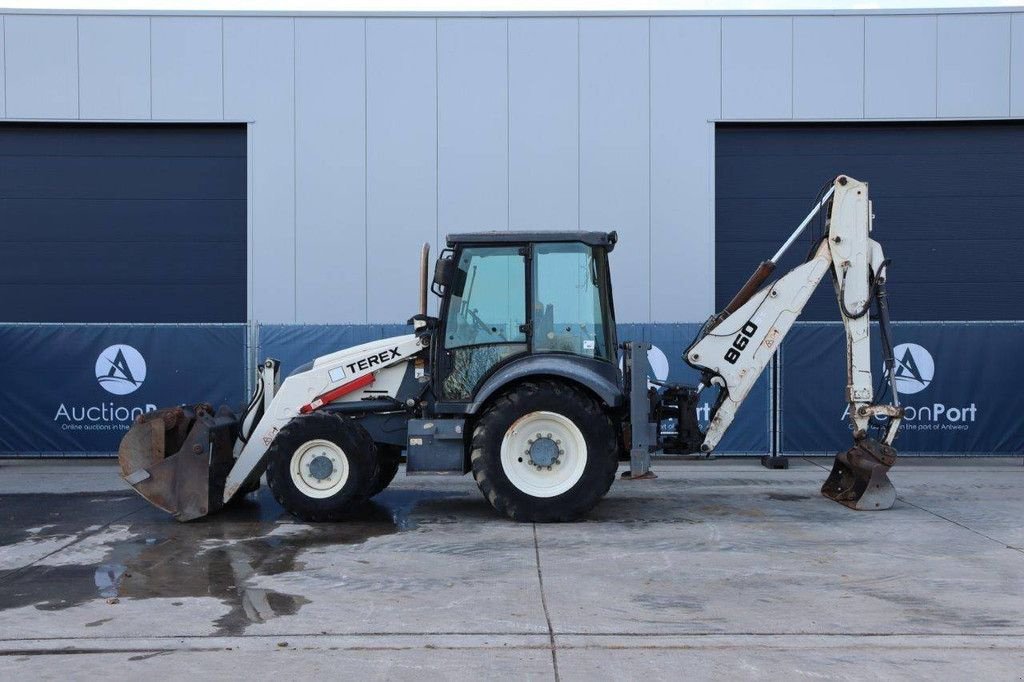 Baggerlader of the type Terex 860, Gebrauchtmaschine in Antwerpen (Picture 2)