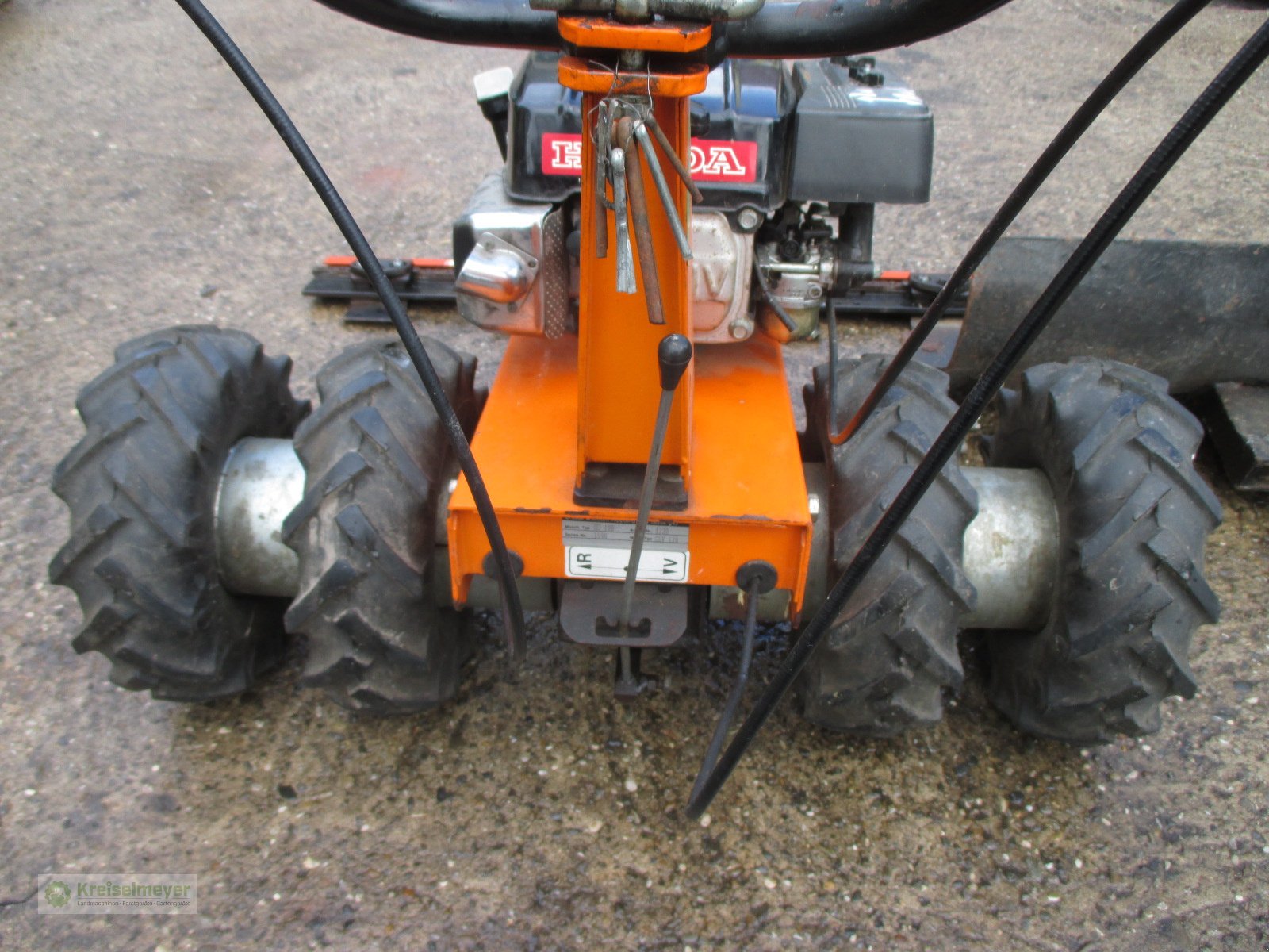 Balkenmäher van het type Brumi HO 100 mit Zwillingsbereifung Honda Motor 100 cm Messerbalken Schneeräumschild, Gebrauchtmaschine in Feuchtwangen (Foto 3)