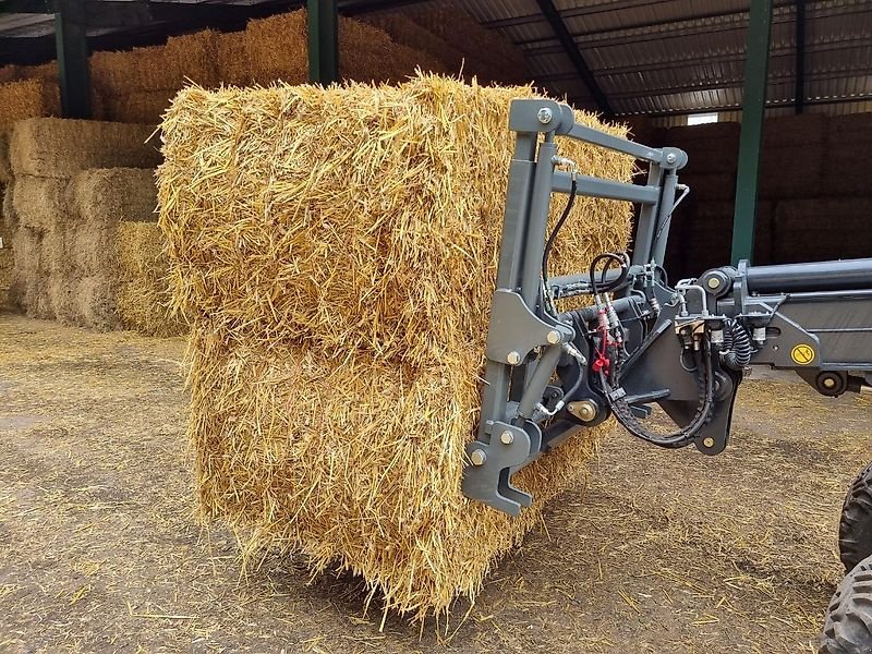 Ballengabel van het type AF-Landtechnik hydraulischer Ballenspieß, Neumaschine in Stemwede (Foto 4)