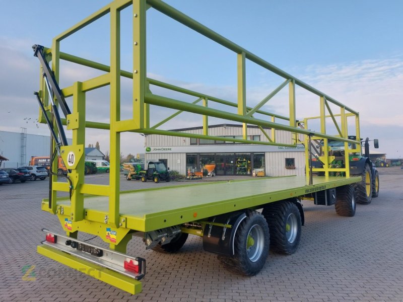 Ballensammelwagen van het type Conow BTW 24, Neumaschine in Gerichshain (Foto 1)