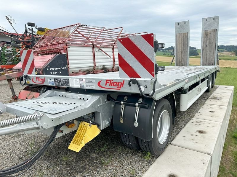 Ballensammelwagen del tipo Fliegl DTS 300 P 3-Achs Tieflade Anhänger, Gebrauchtmaschine en St. Marienkirchen (Imagen 1)