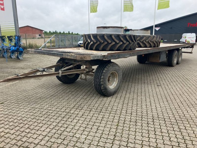 Ballensammelwagen tip Fliegl Halmvogn 12 m, Gebrauchtmaschine in Hinnerup