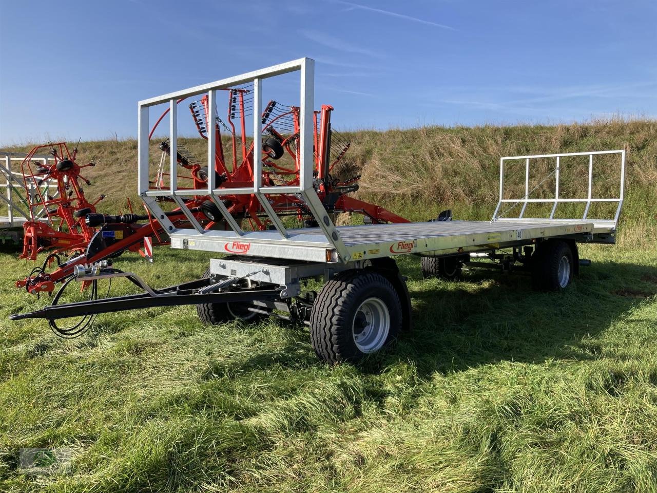 Ballensammelwagen za tip Fliegl ZPW 120 B, Neumaschine u Hofheim (Slika 2)