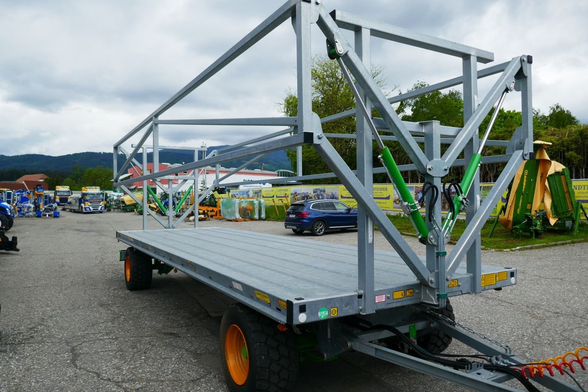 Ballensammelwagen des Typs Joskin WAGO TR 8000D14, Gebrauchtmaschine in Villach (Bild 7)