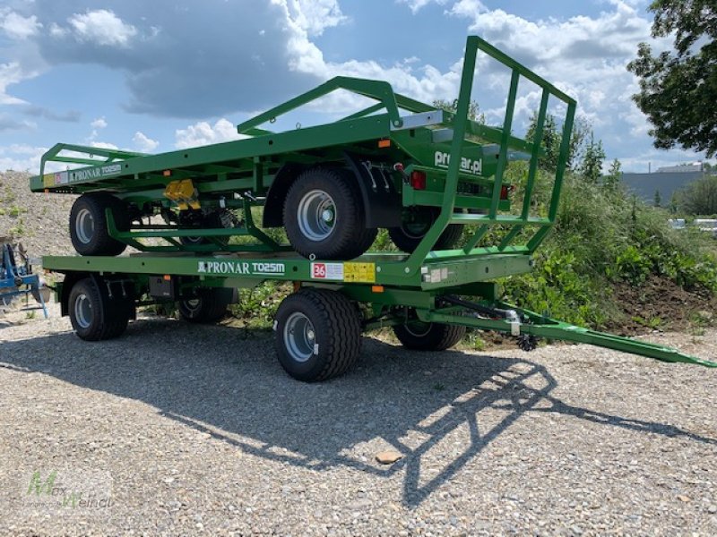 Ballensammelwagen типа PRONAR T 025 M, Neumaschine в Markt Schwaben