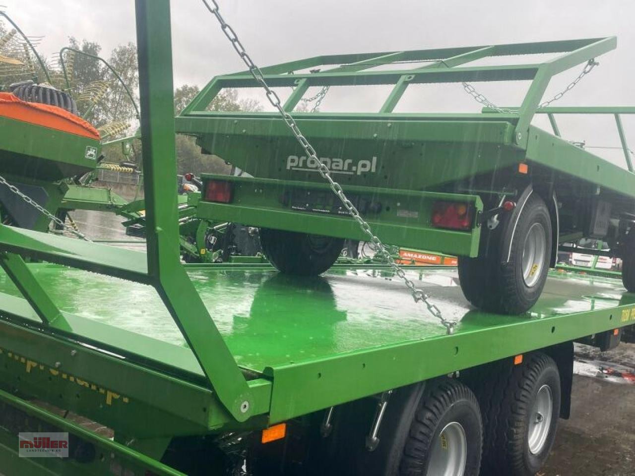 Ballensammelwagen tip PRONAR T022, Gebrauchtmaschine in Holzhausen (Poză 2)