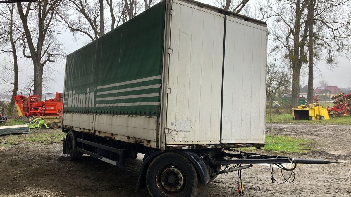 Ballensammelwagen van het type Schwarzmüller 2 Achs Pritsche, Gebrauchtmaschine in Eferding (Foto 4)