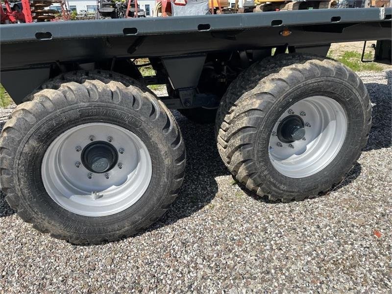 Ballensammelwagen typu Sonstige 12500 Luft og hydrauliske bremser, Gebrauchtmaschine v Ringe (Obrázek 8)