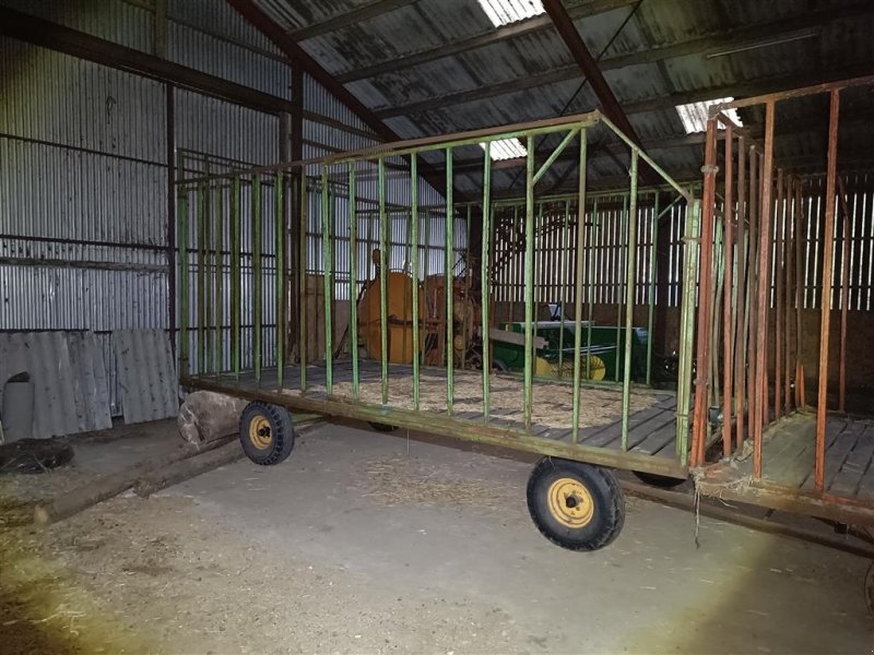 Ballensammelwagen типа Sonstige 4 hjulet halmvogn med svanehals, Gebrauchtmaschine в Egtved (Фотография 1)