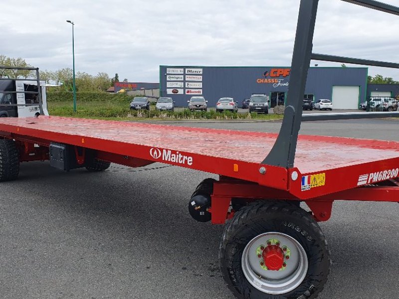 Ballensammelwagen des Typs Sonstige PM6R 200 - 40 kmh, Gebrauchtmaschine in CIVENS (Bild 1)