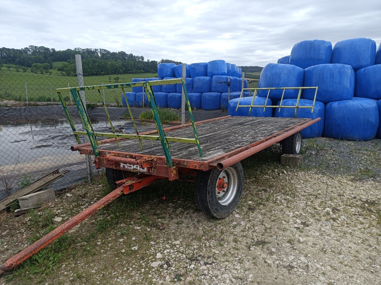 Ballensammelwagen del tipo Sonstige RS 49, Gebrauchtmaschine en Einvaux (Imagen 1)