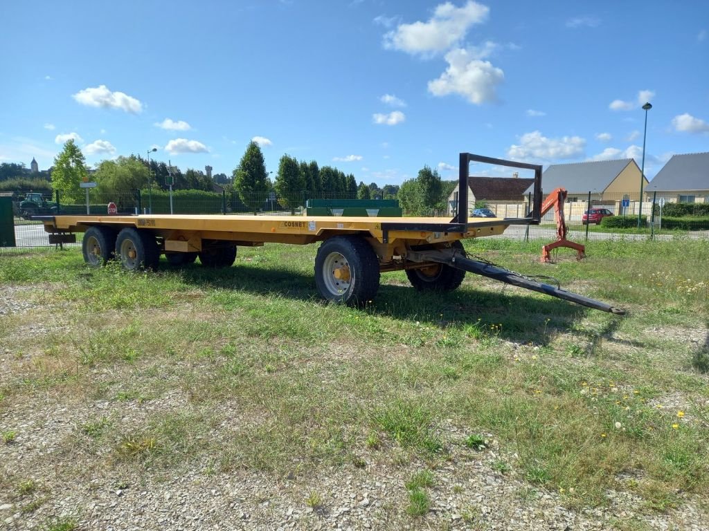 Ballensammelwagen du type Sonstige Saturne Plus 11.10, Gebrauchtmaschine en CHAILLOUÉ (Photo 1)