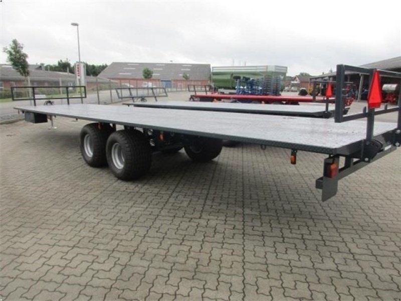 Ballensammelwagen du type Sonstige VM halmvogn 10,5mtr, Gebrauchtmaschine en Vinderup (Photo 3)