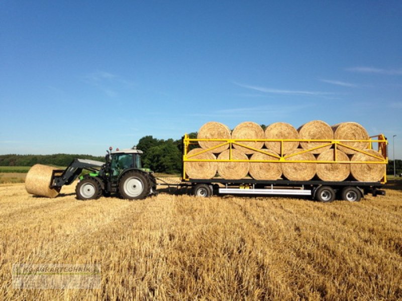 Ballensammelwagen del tipo WIELTON Ballenwagen 18 to mit hydr. Ladungssicherung, Neumaschine en Langensendelbach (Imagen 18)