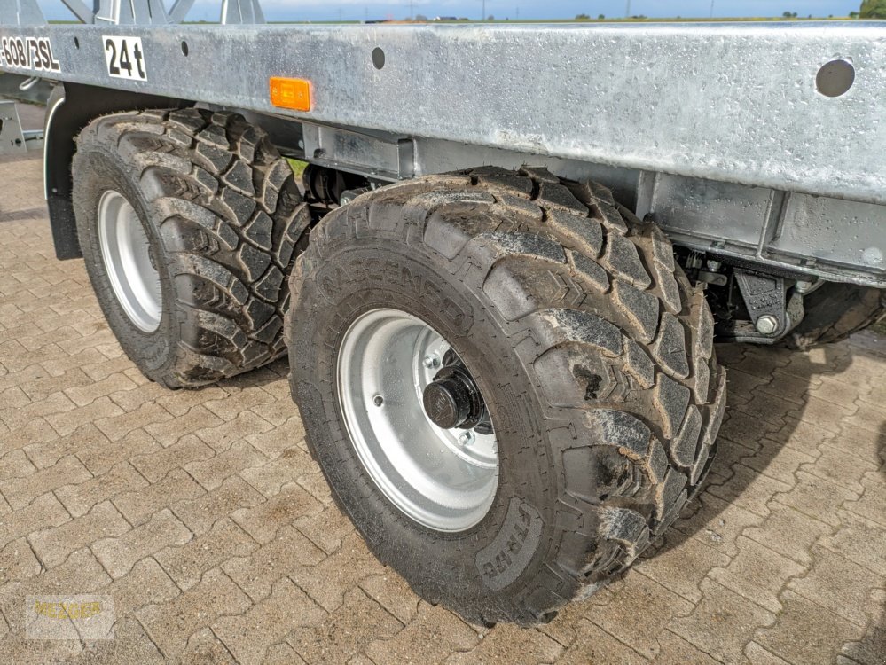 Ballentransportwagen of the type CYNKOMET 24 t Ballenwagen mit Hydr. Ladungssicherung, Neumaschine in Ditzingen (Picture 12)