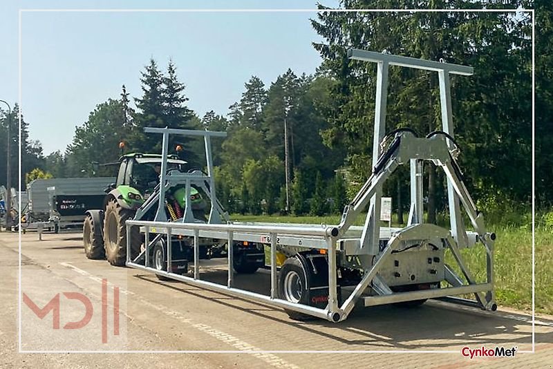 Ballentransportwagen van het type MD Landmaschinen CM Ballenwagen T-608/2 L~ 16T, Neumaschine in Zeven (Foto 9)