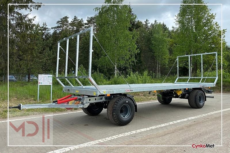 Ballentransportwagen van het type MD Landmaschinen CM Ballenwagen T-608/2 L~ 16T, Neumaschine in Zeven (Foto 4)