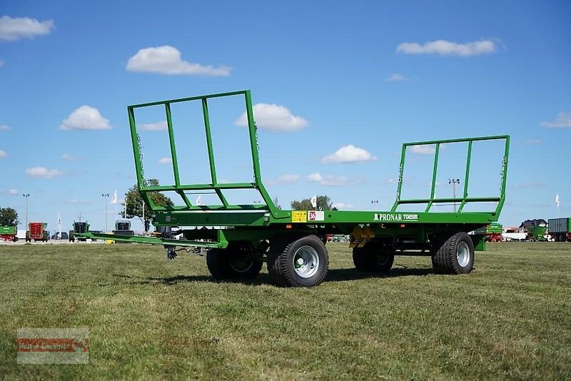 Ballentransportwagen tip PRONAR T 025 M Ballenwagen, Neumaschine in Ostheim/Rhön (Poză 2)