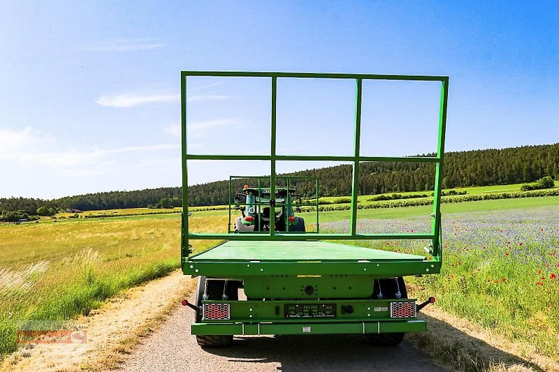 Ballentransportwagen tip PRONAR T 027 M Ballenwagen, Neumaschine in Ostheim/Rhön (Poză 3)