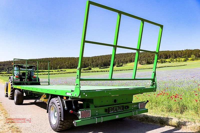 Ballentransportwagen tip PRONAR T 027 M Ballenwagen, Neumaschine in Ostheim/Rhön (Poză 2)