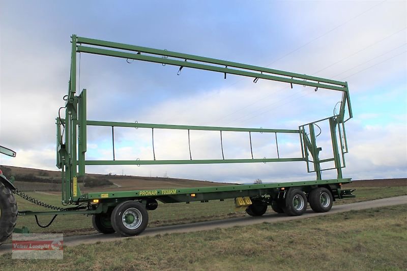 Ballentransportwagen du type PRONAR T 028 KM, Neumaschine en Ostheim/Rhön (Photo 3)