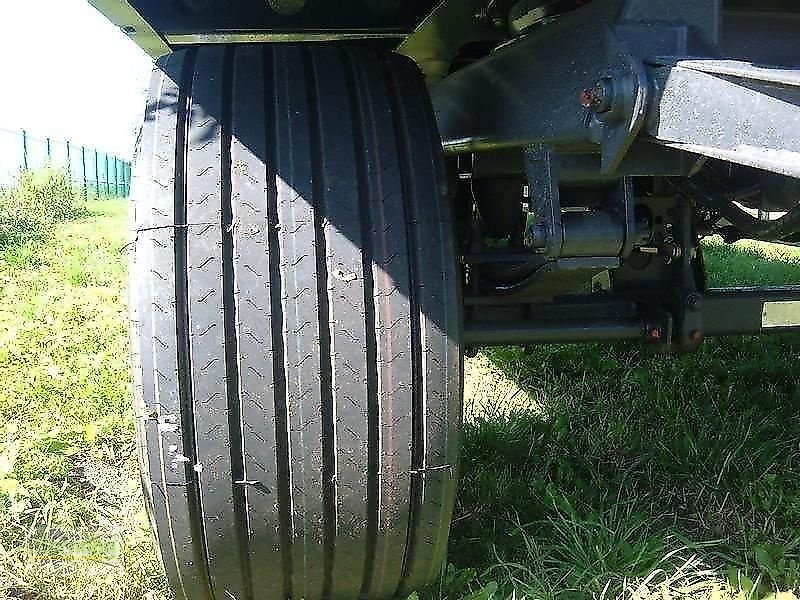 Ballentransportwagen del tipo WIELTON PRS 24 - 80 km/h, Gebrauchtmaschine en Unterschneidheim-Zöbingen (Imagen 13)