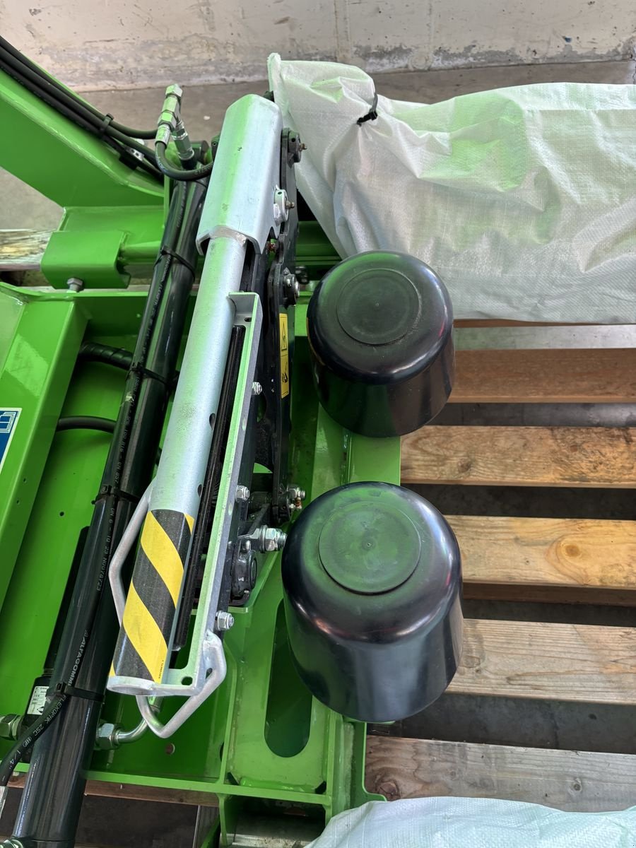 Ballenwickler tip Deutz-Fahr WM 1221C, Neumaschine in Liebenau (Poză 6)