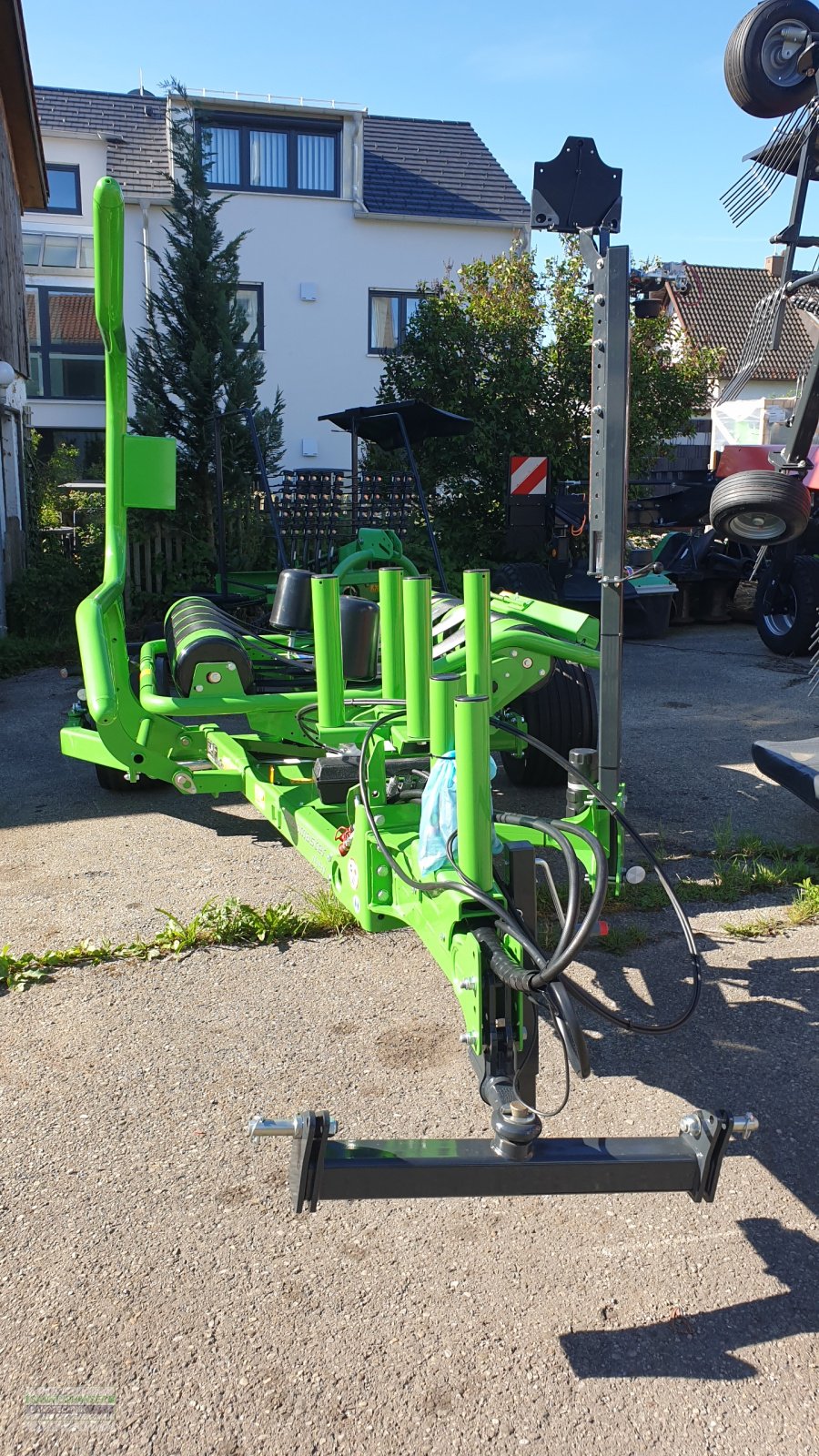 Ballenwickler tipa Deutz-Fahr WrapMaster 1441 M, Neumaschine u Diessen (Slika 1)